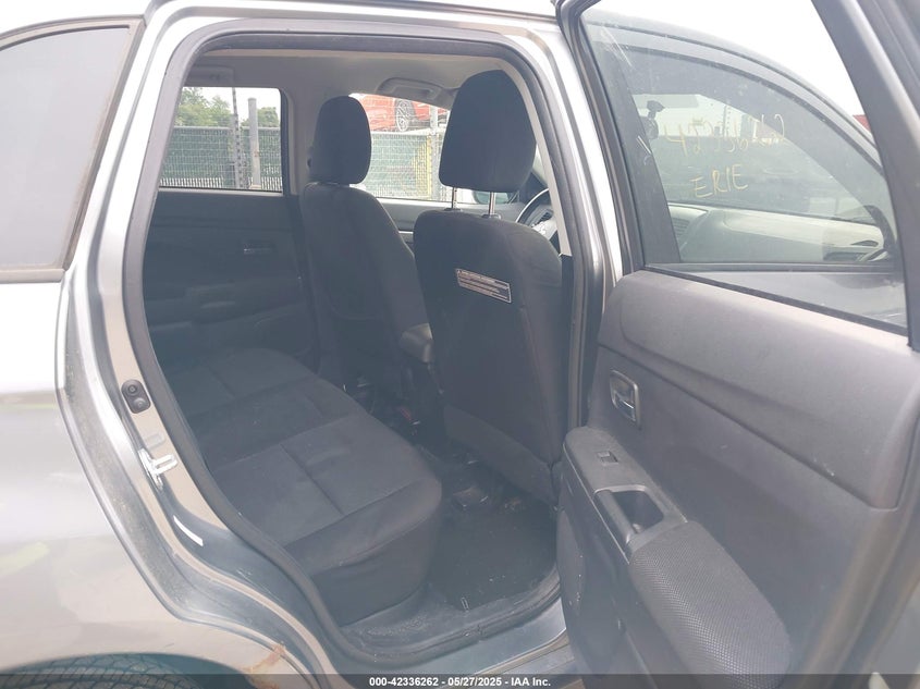 2011 MITSUBISHI OUTLANDER SPORT VIN: JA4AP3AU0BZ000186