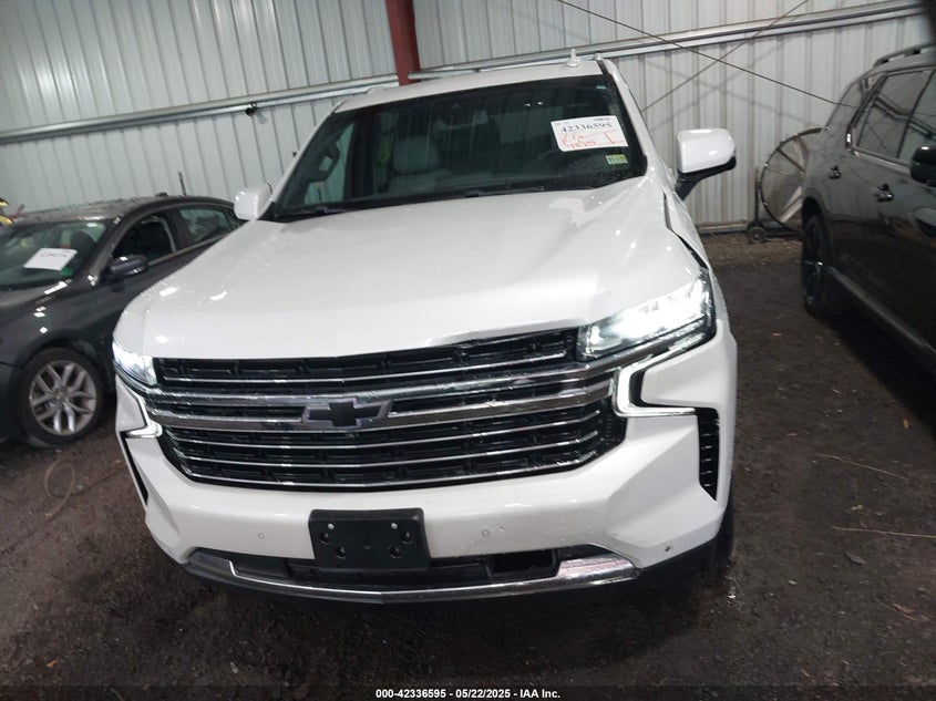 2022 CHEVROLET SUBURBAN 4WD LT - 1GNSKCKD7NR235784