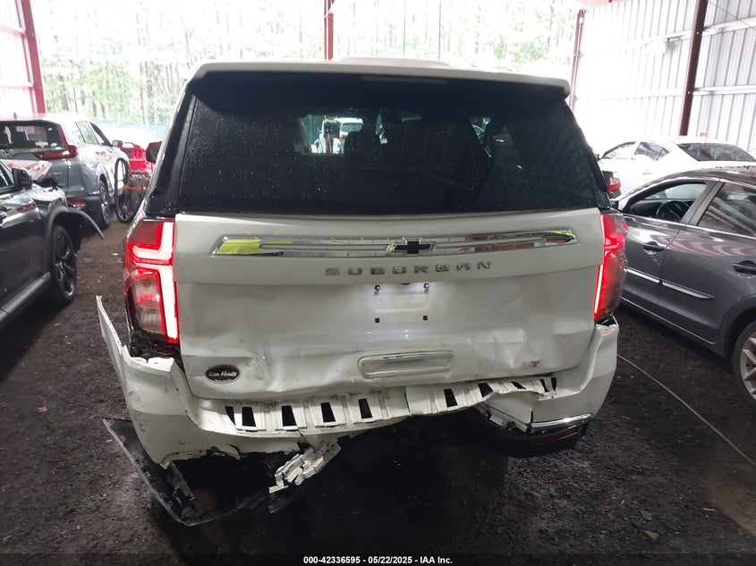 2022 CHEVROLET SUBURBAN 4WD LT - 1GNSKCKD7NR235784