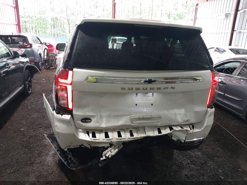 2022 CHEVROLET SUBURBAN 4WD LT - 1GNSKCKD7NR235784