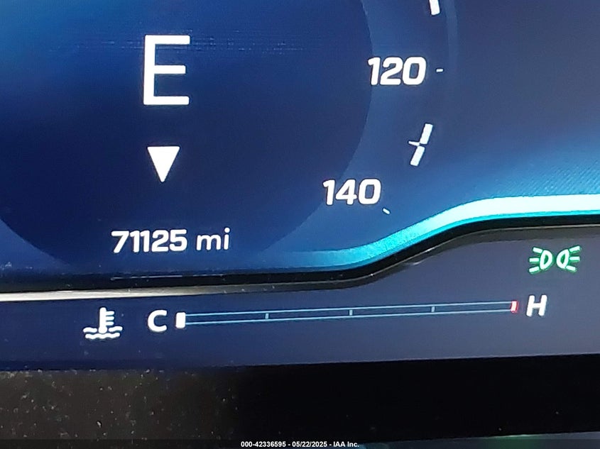 2022 CHEVROLET SUBURBAN 4WD LT - 1GNSKCKD7NR235784