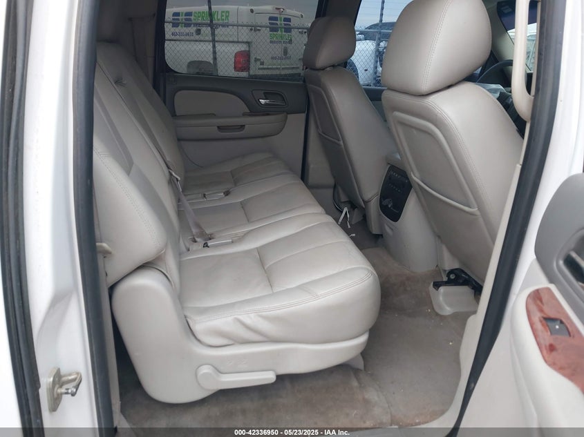 2013 CHEVROLET SUBURBAN 1500 VIN: 1GNSCJE05DR147101