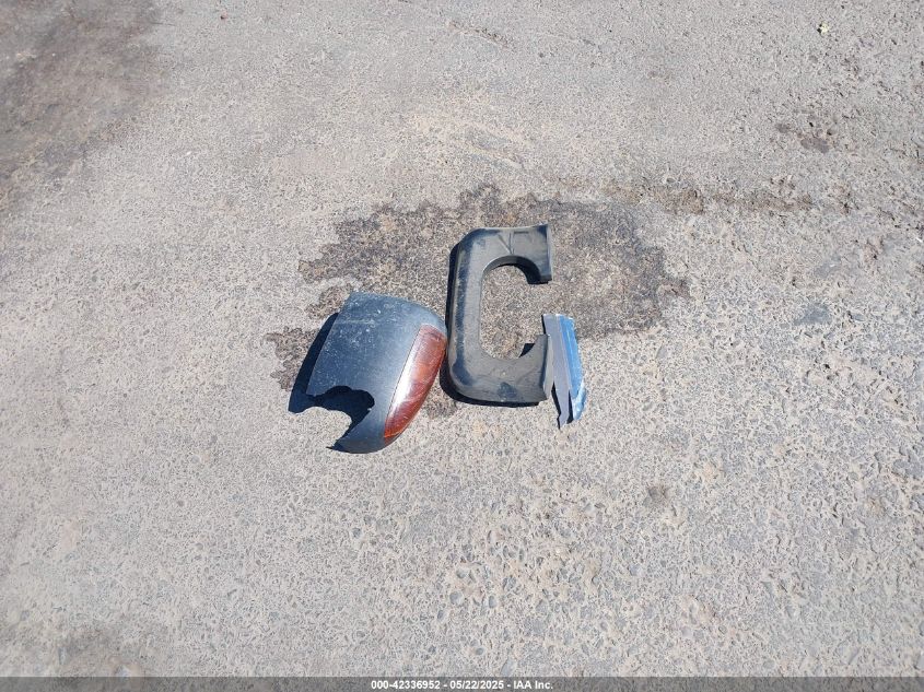 2004 Ford F-350 Lariat/Xl/Xlt VIN: 1FTSX31P94EA52267 Lot: 42336952