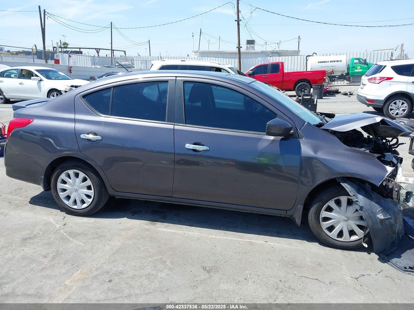 2015 NISSAN VERSA 1.6 SV - 3N1CN7APXFL926004