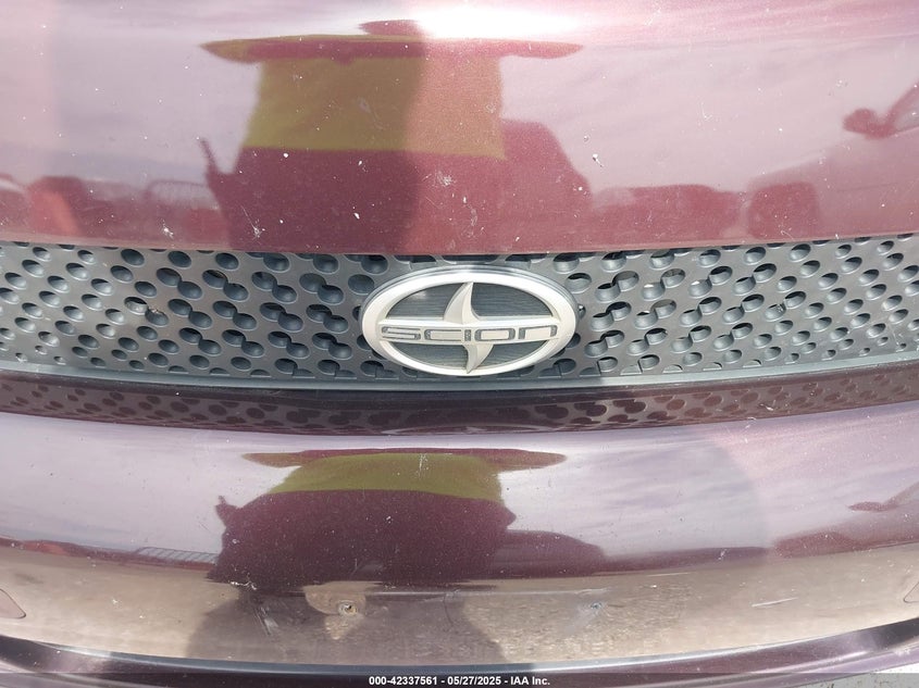 2009 SCION XB VIN: JTLKE50E291075491