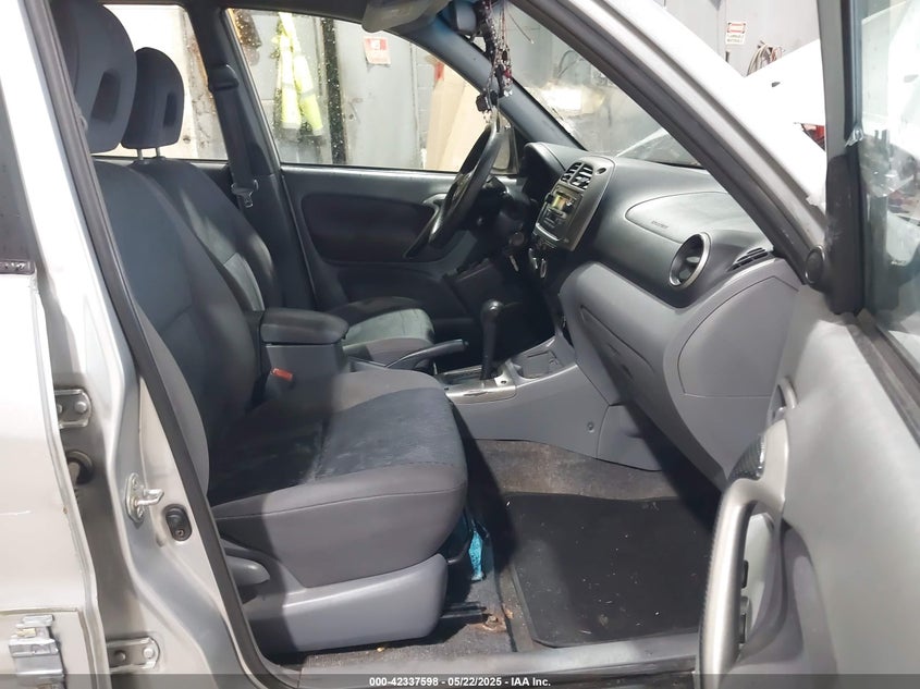 JTEHH20V536096336 2003 TOYOTA RAV 4 photo no. 5