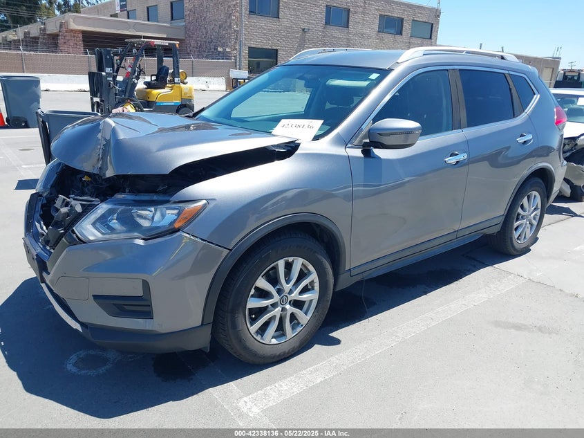 2017 NISSAN ROGUE SV - KNMAT2MT5HP613813