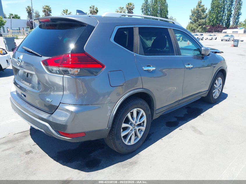 2017 NISSAN ROGUE SV - KNMAT2MT5HP613813
