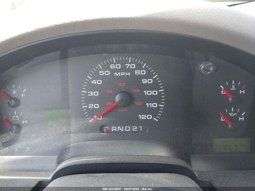 2004 Ford F-150 Stx/Xl/Xlt VIN: 1FTRF12W84NC41567 Lot: 42338597