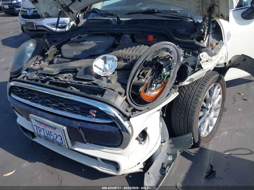 2015 MINI HARDTOP COOPER S - WMWXP7C55F2A39819