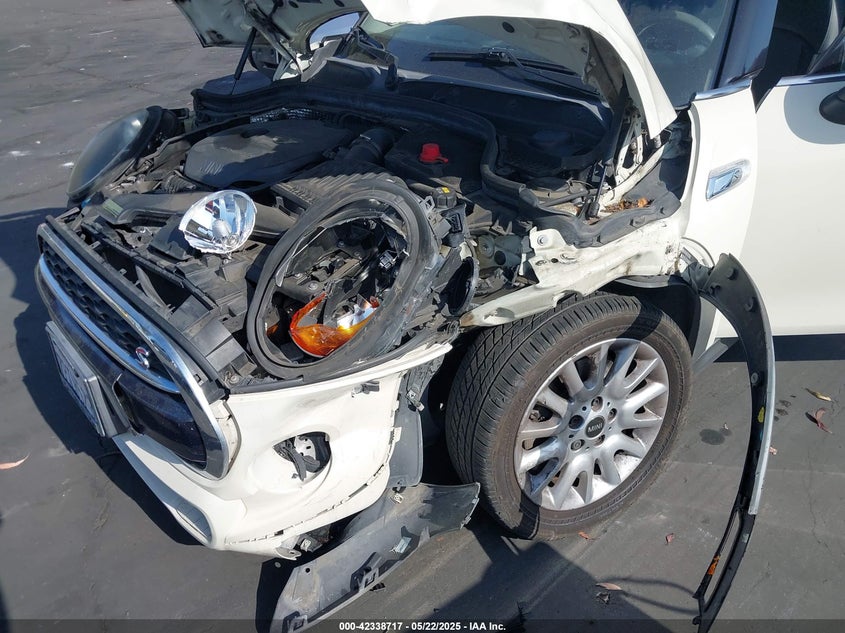 2015 MINI HARDTOP COOPER S - WMWXP7C55F2A39819