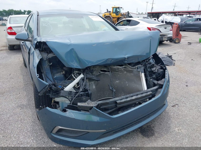 2017 HYUNDAI SONATA VIN: 5NPE24AF4HH497515