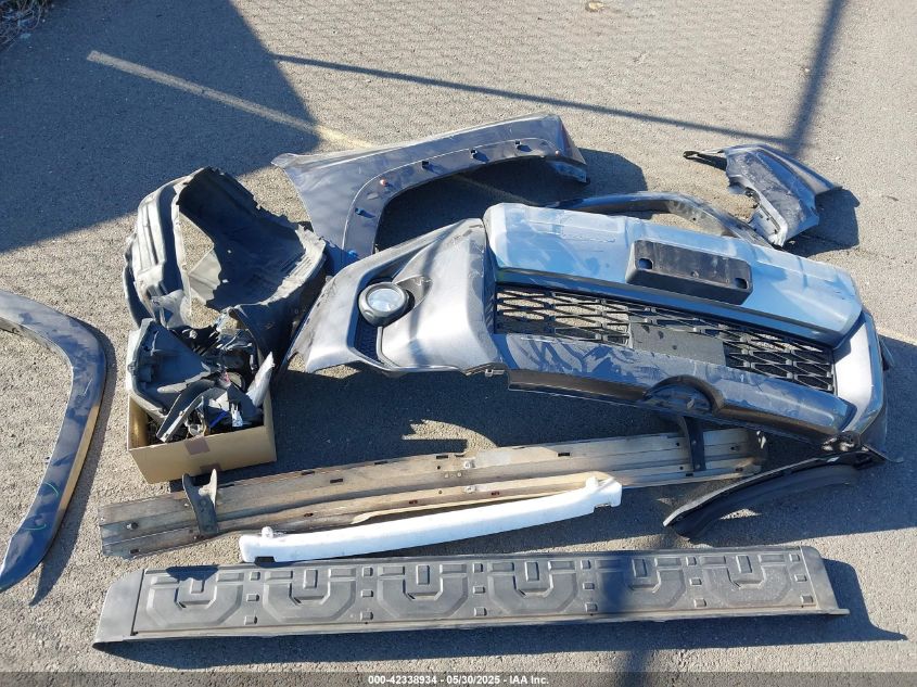 2020 Toyota 4Runner - JTEBU5JR8L5769081