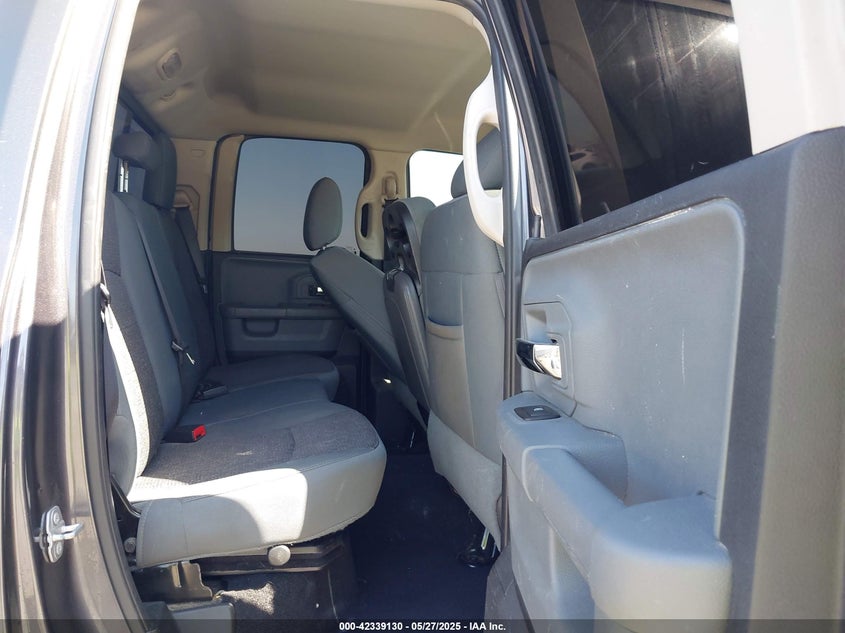 VIN 1C6RR7GGXHS597769 2017 RAM 1500 BIG HORN  4X4 "64" BOX