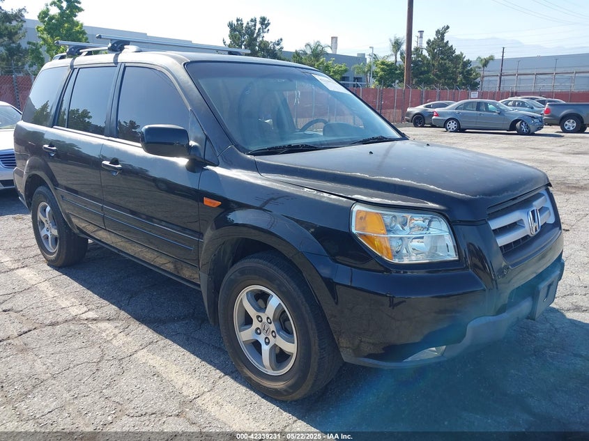 2008 HONDA PILOT VIN: 5FNYF183X8B033686