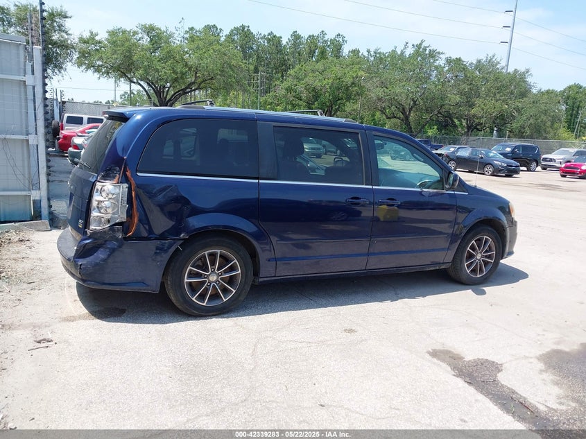 2017 DODGE GRAND CARAVAN SXT - 2C4RDGCGXHR697613