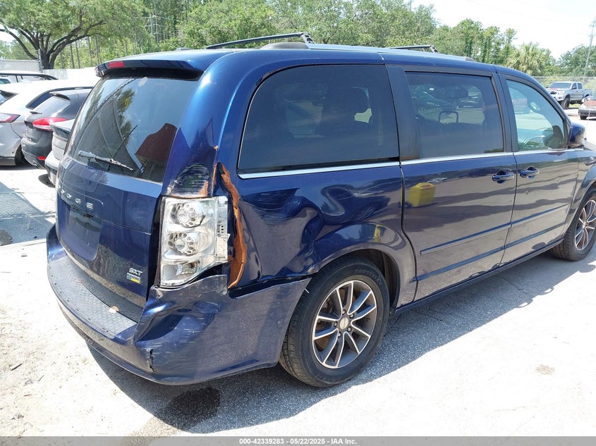 2017 DODGE GRAND CARAVAN SXT - 2C4RDGCGXHR697613