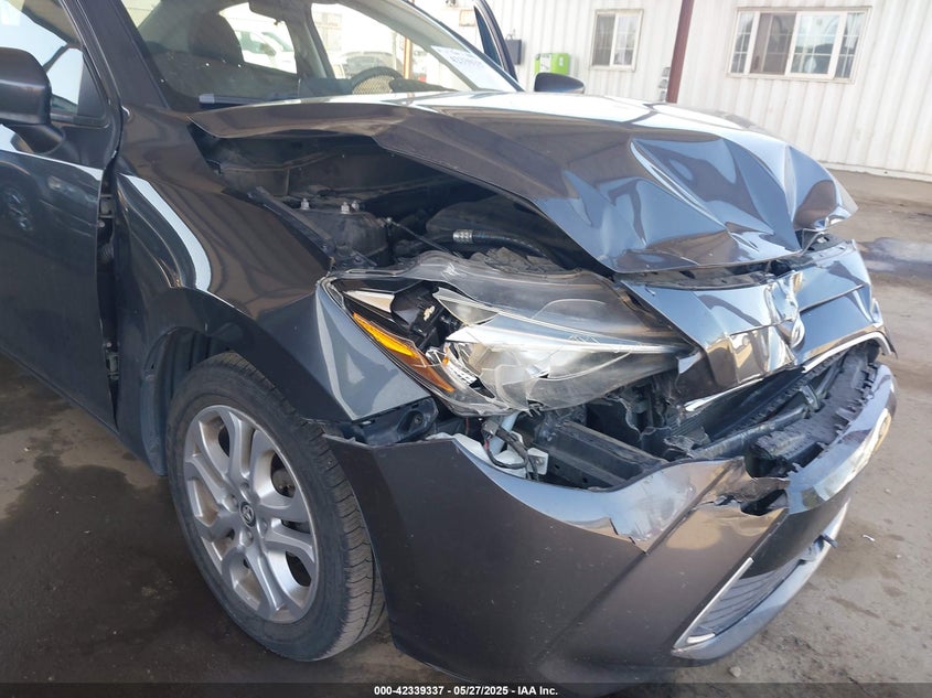 2017 TOYOTA YARIS IA 3MYDLBYV1HY176238