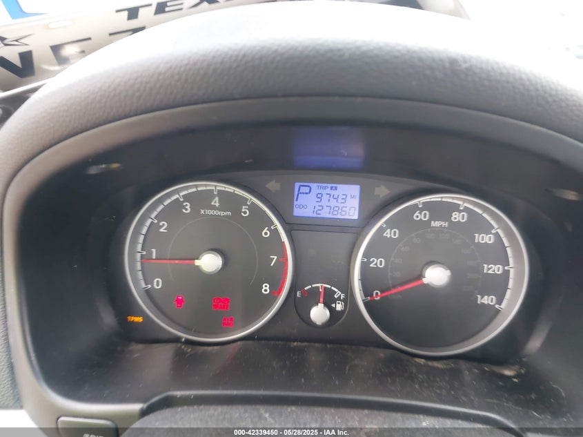 2011 HYUNDAI ACCENT VIN: KMHCN4AC4BU607606