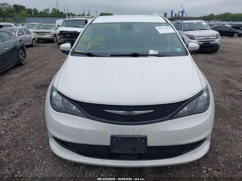 2022 CHRYSLER VOYAGER LX - 2C4RC1CGXNR102738