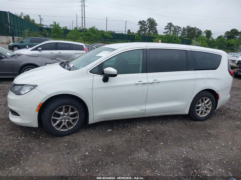 2022 CHRYSLER VOYAGER LX - 2C4RC1CGXNR102738