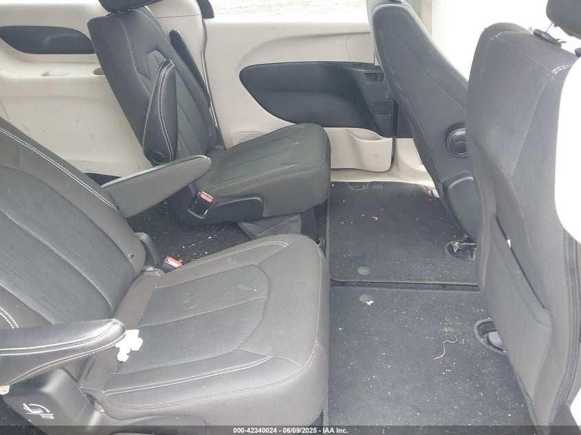 2022 CHRYSLER VOYAGER LX - 2C4RC1CGXNR102738