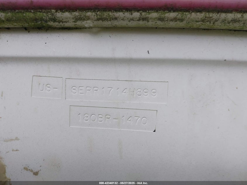 SERR1714H899 1999   photo no. 9