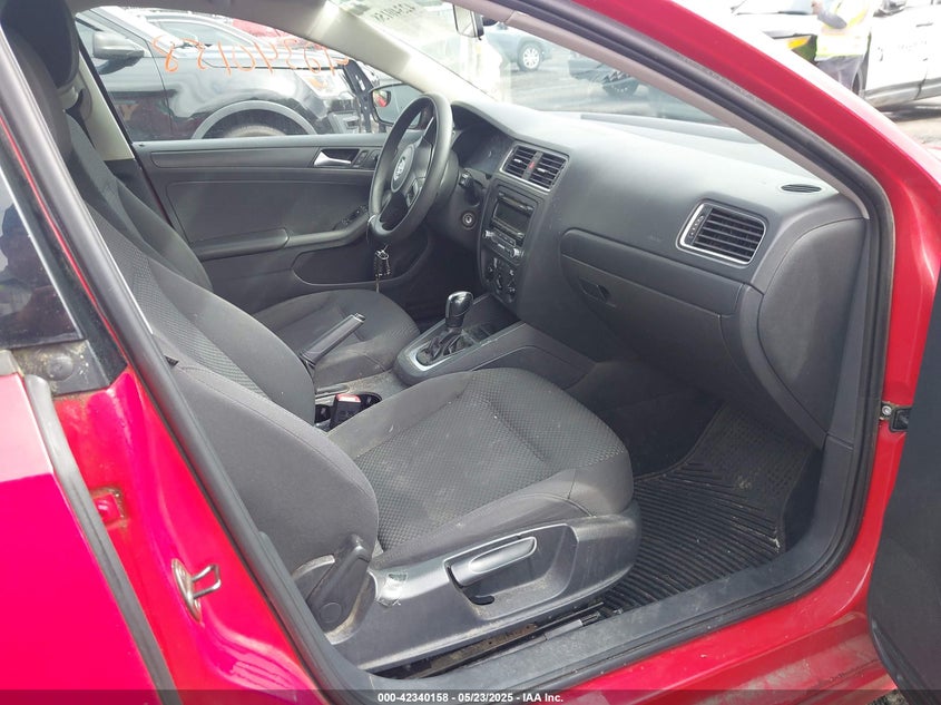 2013 VOLKSWAGEN JETTA 2.0L BASE/2.0L S - 3VW2K7AJ2DM312534