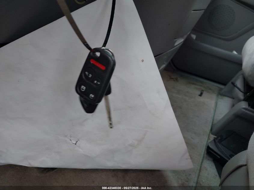 2004 Honda Odyssey Ex VIN: 5FNRL18634B042571 Lot: 42340330