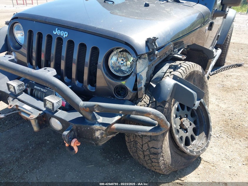 2017 JEEP WRANGLER UNLIMITED SPORT 4X4 - 1C4BJWDG8HL520876