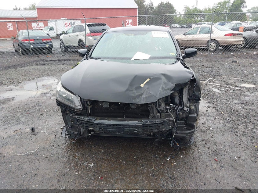 2015 HONDA ACCORD VIN: 1HGCR2E50FA070461