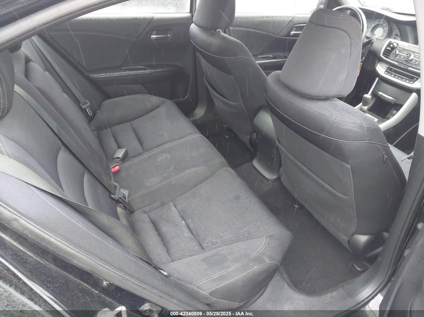 2015 HONDA ACCORD VIN: 1HGCR2E50FA070461
