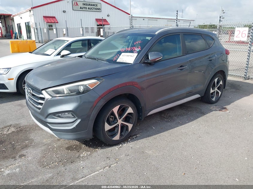 2017 HYUNDAI TUCSON LIMITED/SPORT AND ECO/SE - KM8J33A22HU536042