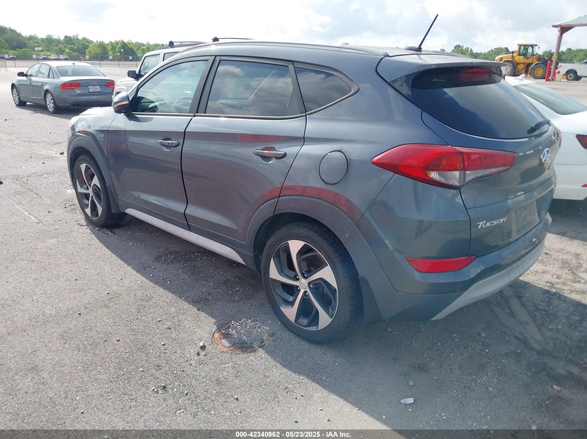 2017 HYUNDAI TUCSON LIMITED/SPORT AND ECO/SE - KM8J33A22HU536042