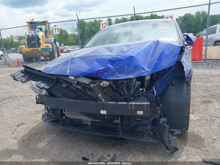 2021 HYUNDAI ELANTRA SEL - KMHLM4AG8MU068867