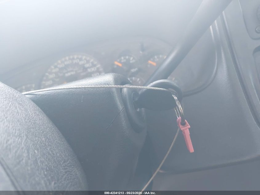 2005 Chevrolet Silverado 1500 Work Truck VIN: 1GCEC14X75Z104725 Lot: 42341213