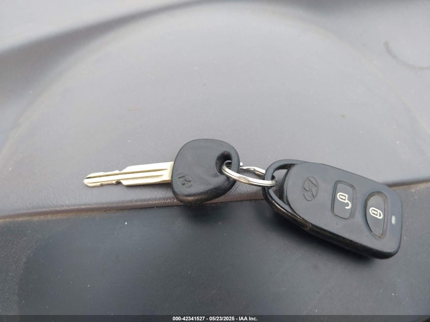 2005 Hyundai Tucson Gls/Lx VIN: KM8JN12D85U190296 Lot: 42341527