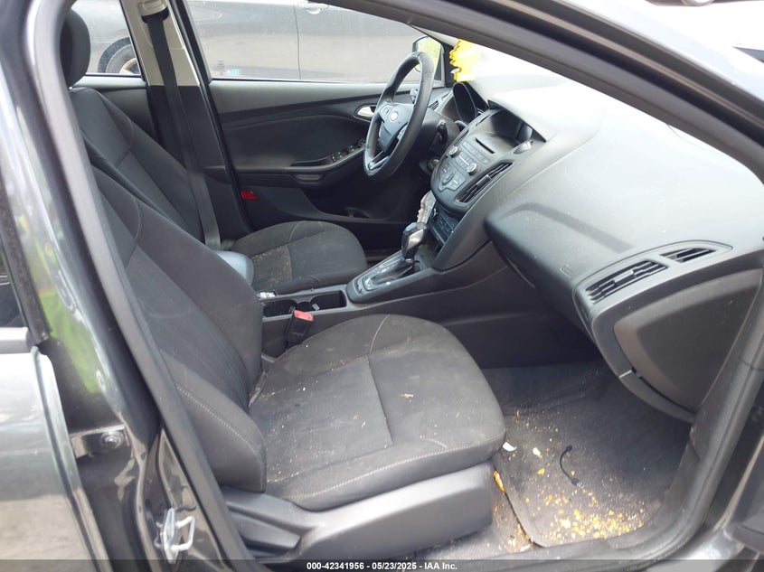 2017 FORD FOCUS VIN: 1FADP3K25HL216973