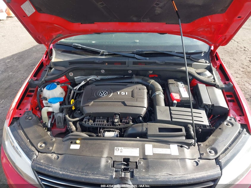 2014 VOLKSWAGEN JETTA VIN: 3VWD17AJ7EM303390