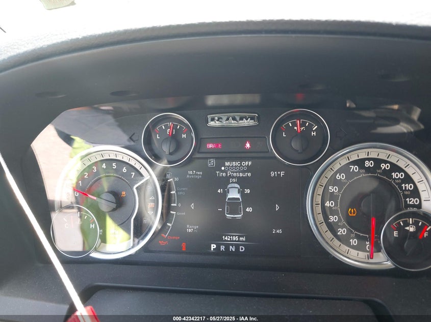 2018 RAM 1500 NIGHT  4X4 5'7 BOX - 1C6RR7MT9JS110827