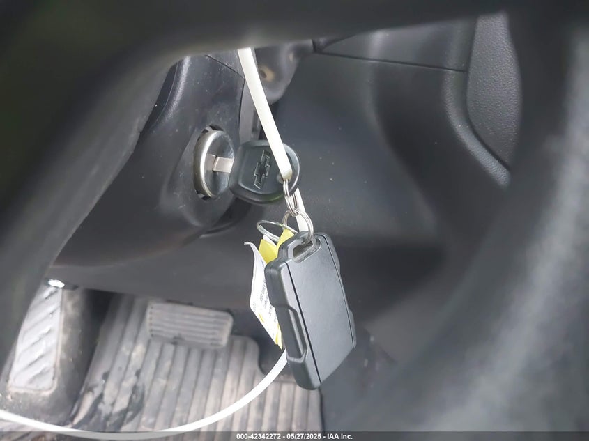 2020 CHEVROLET SILVERADO 1500 4WD  SHORT BED CUSTOM - 1GCPYBEH3LZ262001