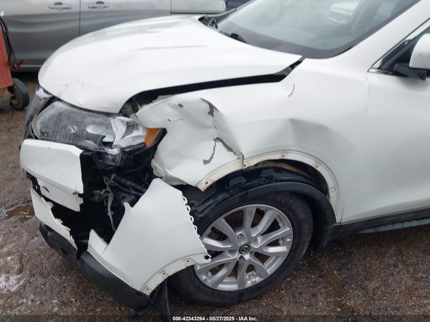 2017 NISSAN ROGUE VIN: 5N1AT2MV5HC845803