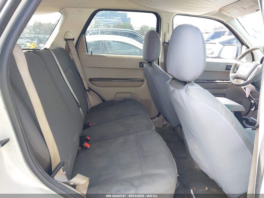 2008 FORD ESCAPE VIN: 1FMCU02Z28KC23844