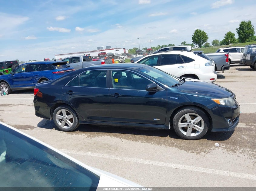 2014 TOYOTA CAMRY HYBRID LE/SE LIMITED EDITION/XLE - 4T1BD1FK2EU121037