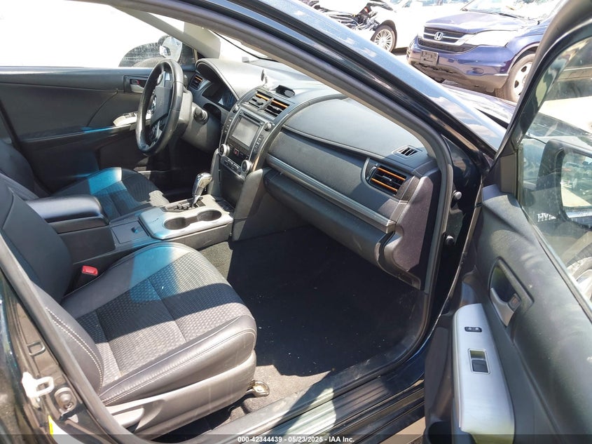 2014 TOYOTA CAMRY HYBRID LE/SE LIMITED EDITION/XLE - 4T1BD1FK2EU121037