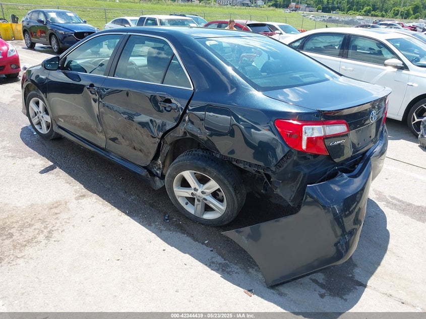 2014 TOYOTA CAMRY HYBRID LE/SE LIMITED EDITION/XLE - 4T1BD1FK2EU121037
