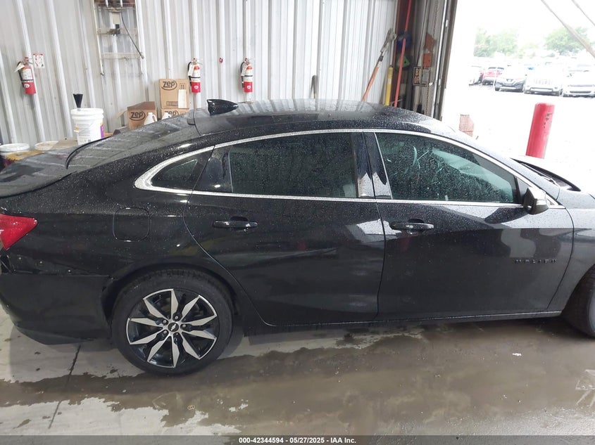 2018 CHEVROLET MALIBU LT - 1G1ZD5ST5JF288976