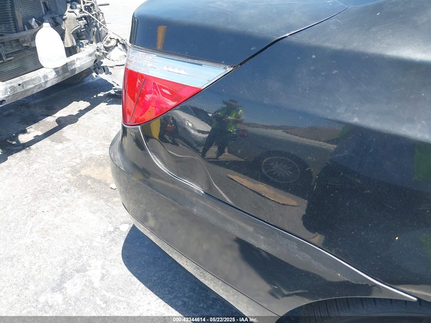 2008 BMW 528I VIN: WBANU535X8CT14065 Lot: 42344614