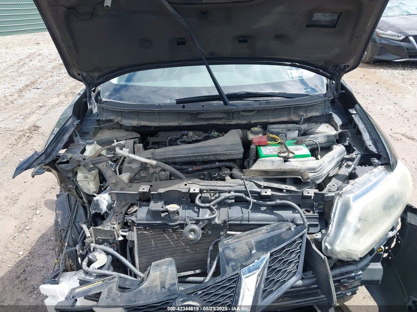 2014 NISSAN ROGUE SV - 5N1AT2MV6EC756656