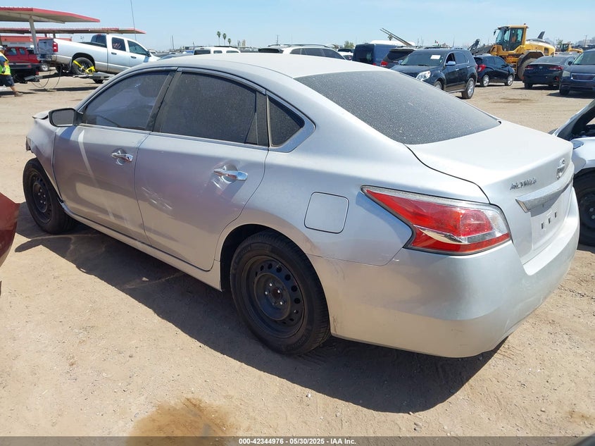 2015 NISSAN ALTIMA VIN: 1N4AL3AP5FC241090